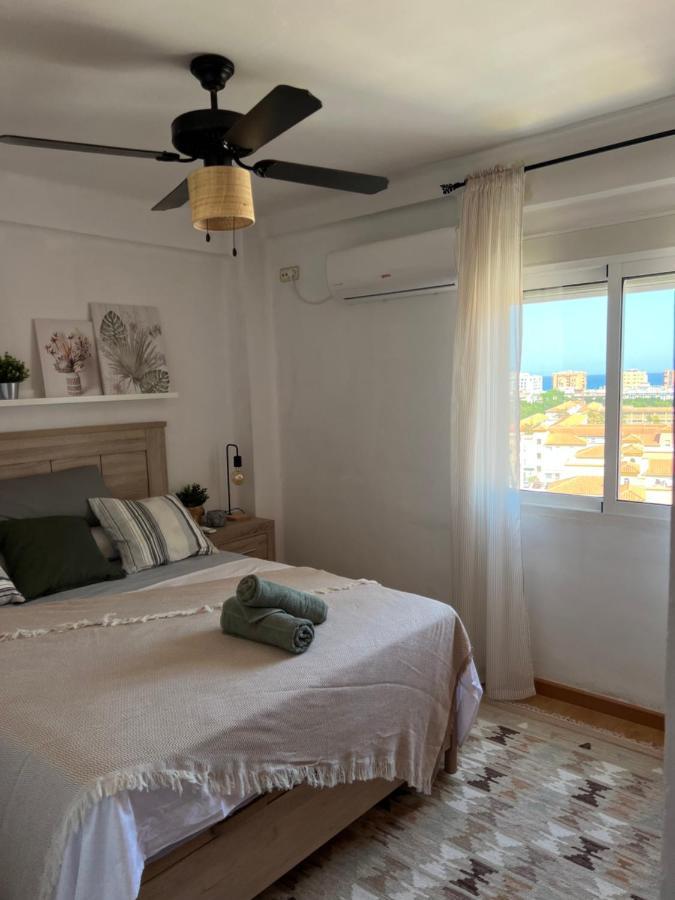 3 Bedrooms Apt With The Sea View Málaga Buitenkant foto